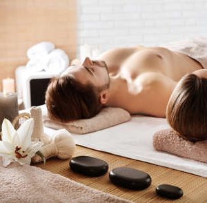 Massage aux pierres chaudes